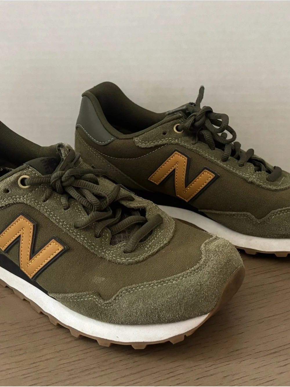New Balance Mens Size 10 Olive Green ML515WAA 515 Classic Suede Low Top Sneakers